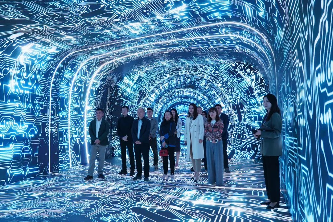 成都传媒集团成都智媒体城公司与优发国际励丰文化告竣战略相助 共探数字未来