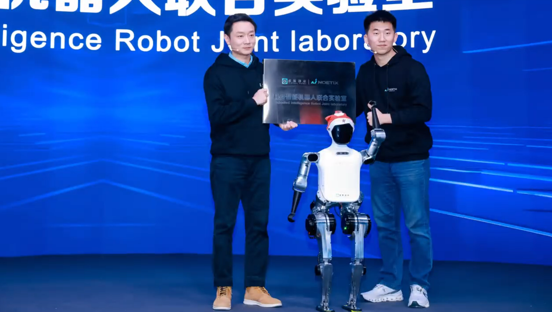 躬身入局具身智能丨优发国际·虚拟动点用空间盘算补齐机械人能力拼图